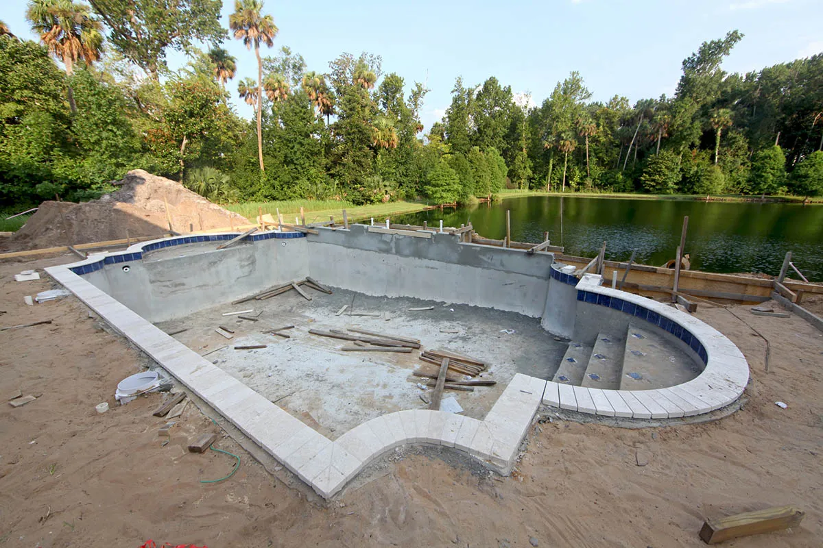 💎 Custom Pool & Spa Construction — Your Backyard Oasis Awaits! 🏊♂️