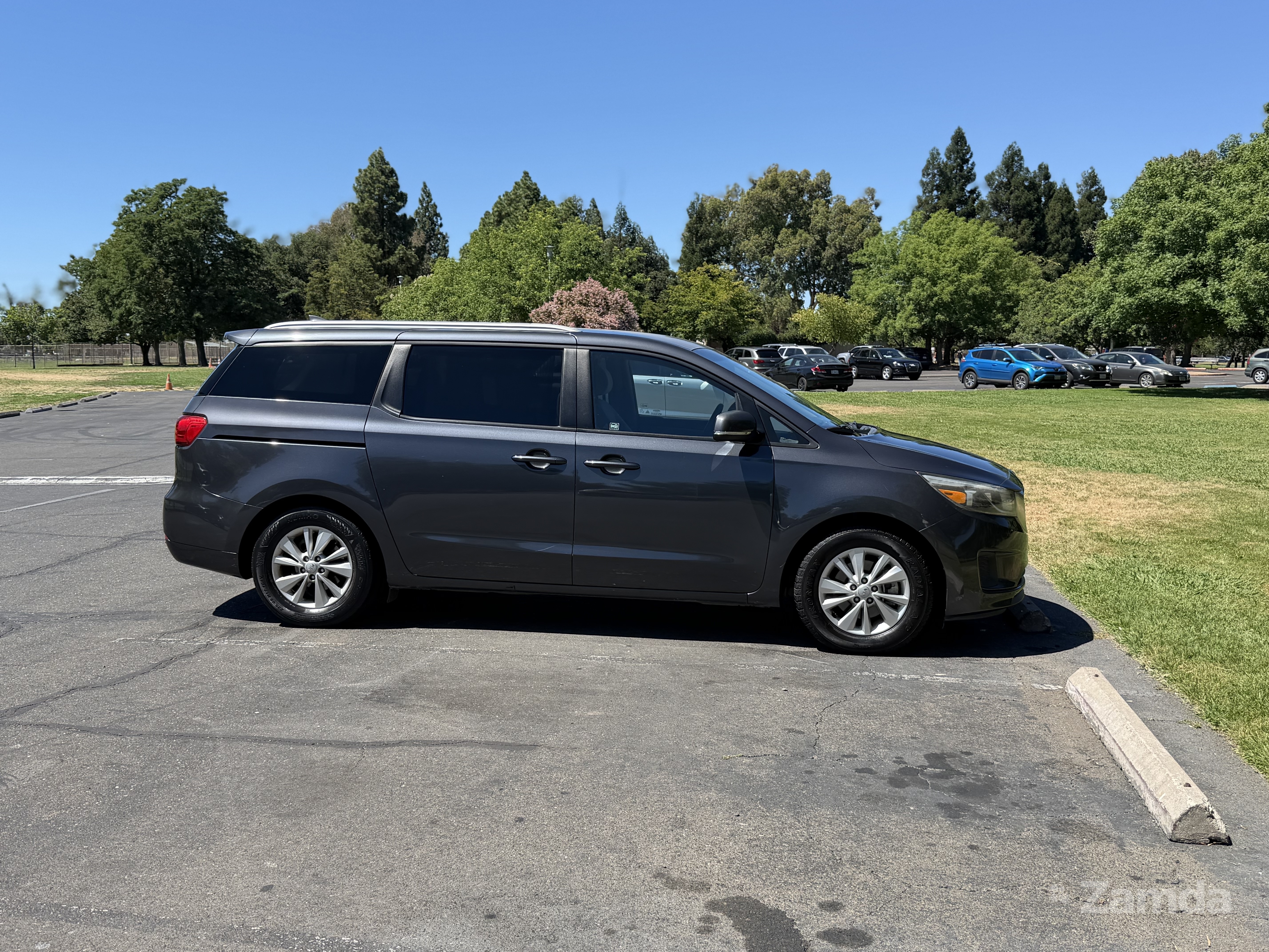 Kia Sedona 2016
