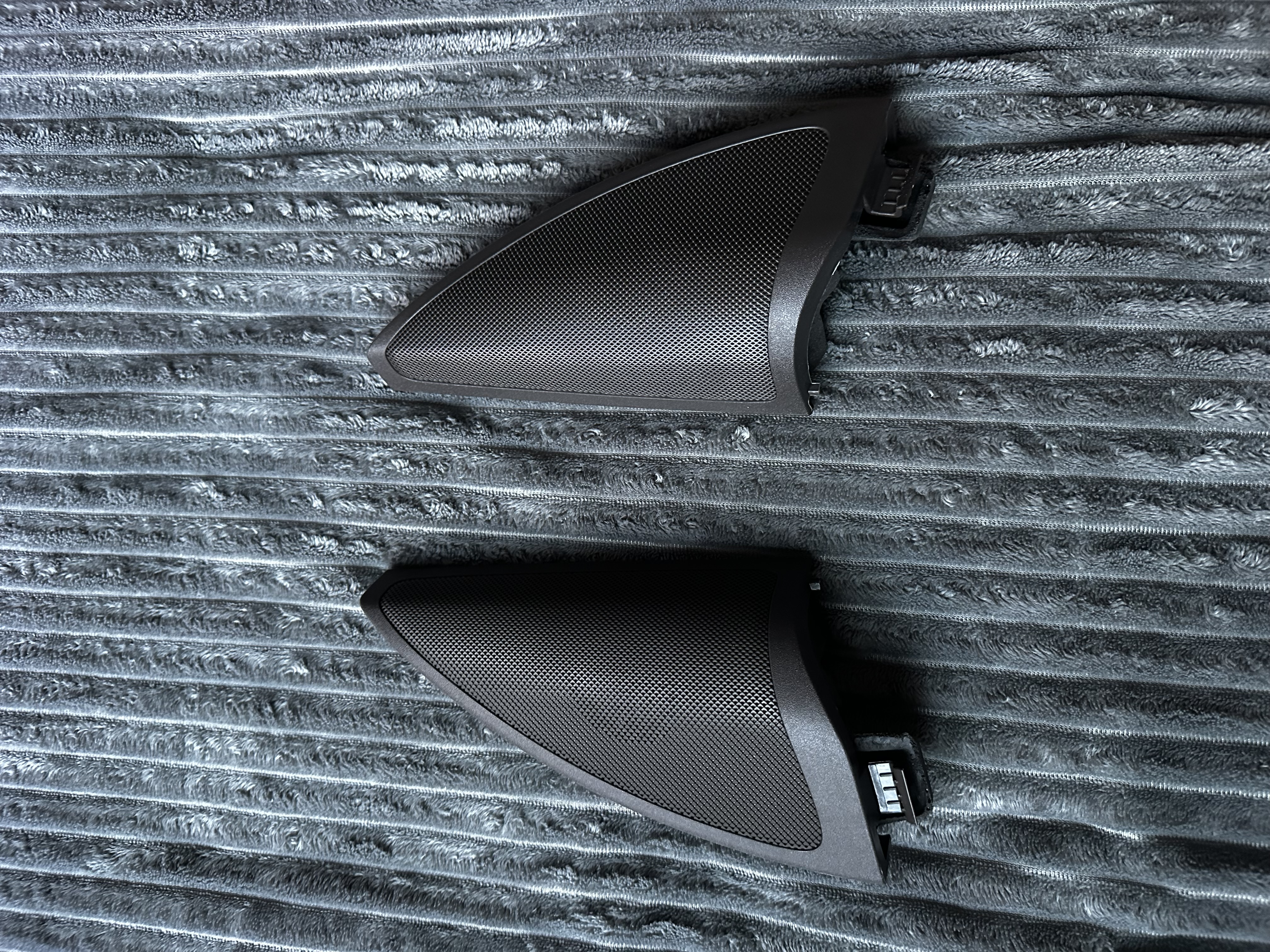 π Mercedes-Benz OEM Front Tweeters (Pair)
