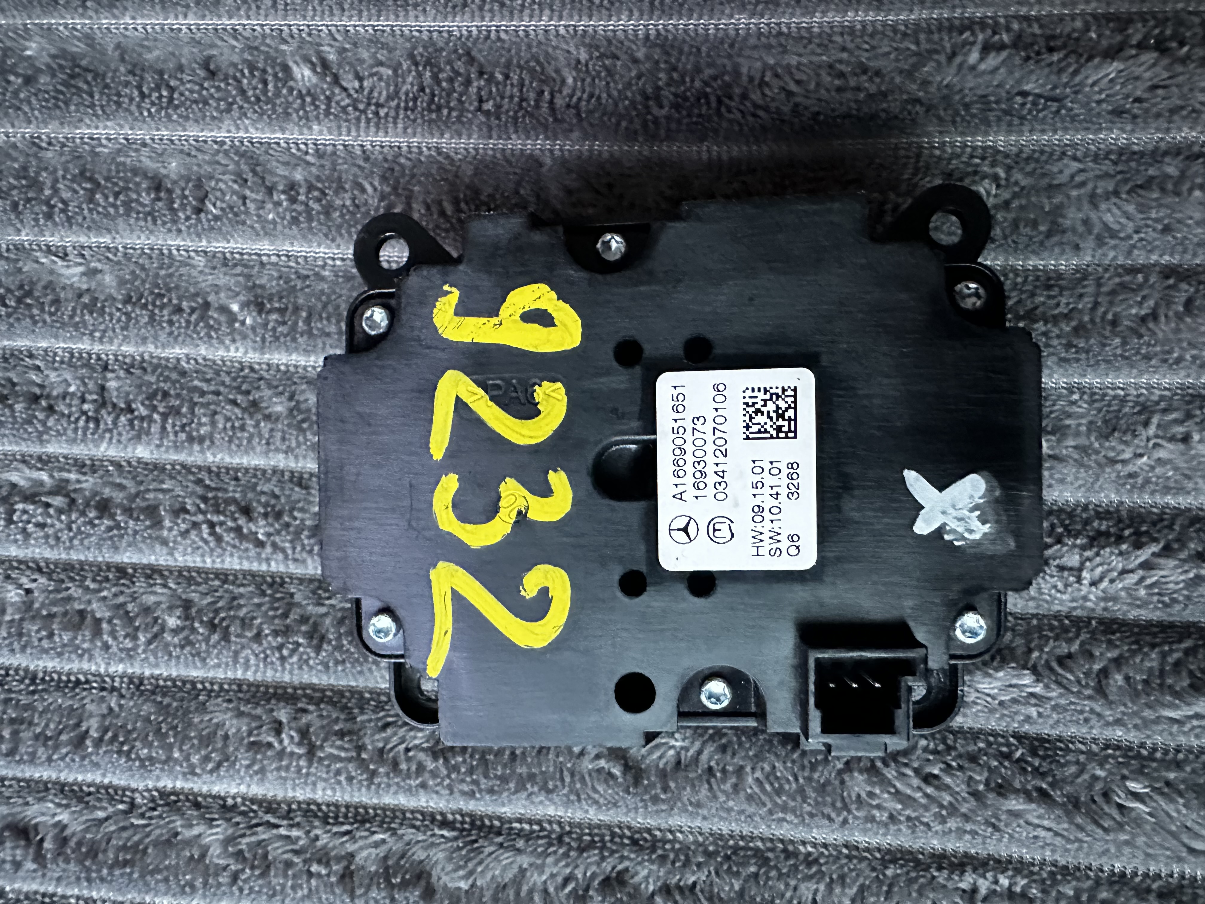 OEM Mercedes-Benz GL/ML Control Switch Button Unit